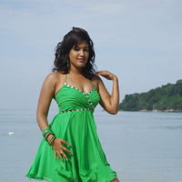 Soumya Bollapragada hot in green mini skirt pictures | Picture 67345